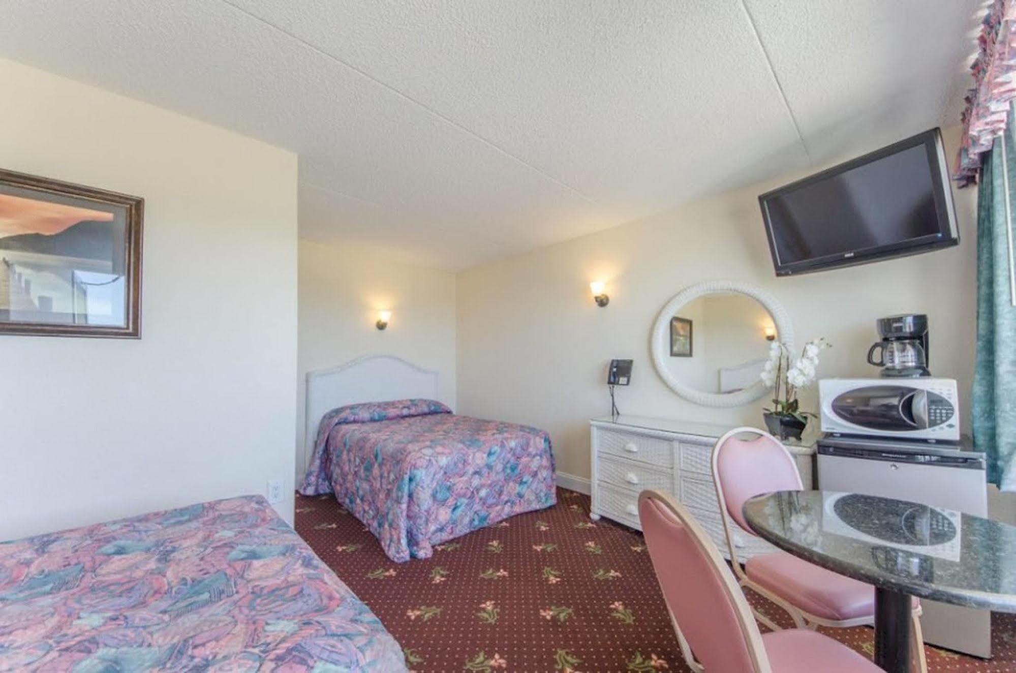Crystal Beach Motor Inn Вайлдвуд-Крест Екстер'єр фото